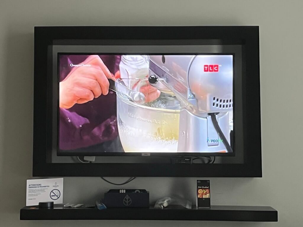 客室 TV 料理番組 Hotel MaRaDha Colombo（ホテルマラダコロンボ）
