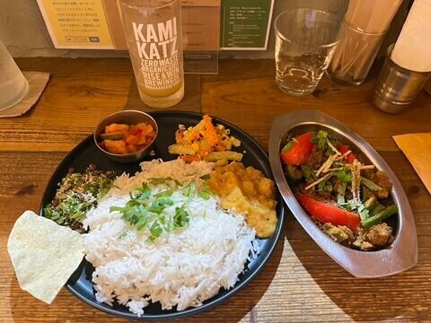 牛羚羊 ランチ マトンキーマと夏野菜 ご飯大盛り