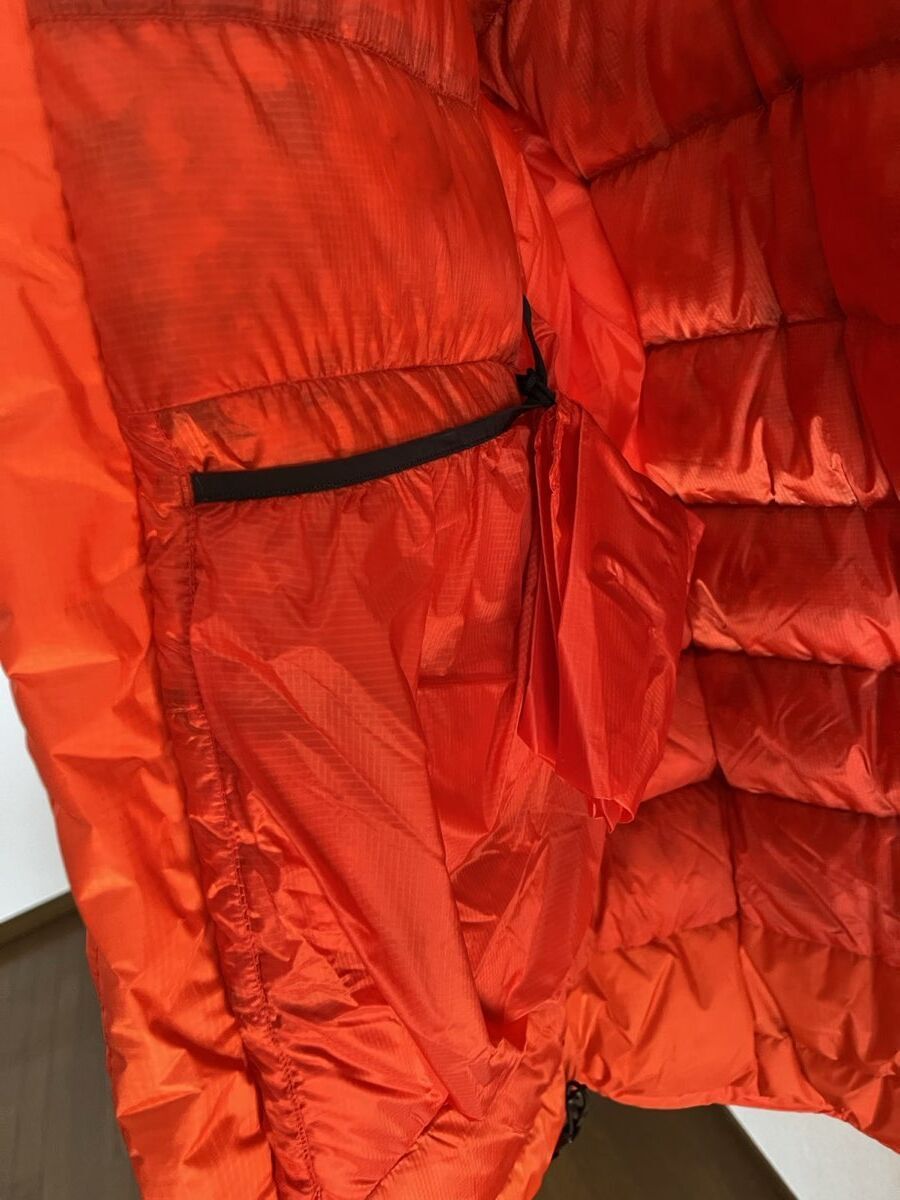 Arc'teryx Alpha Parka 内ポケット別角度