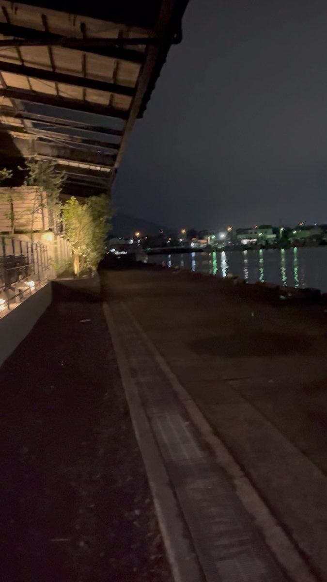 夜の用宗漁港 The Villa周辺の夜景