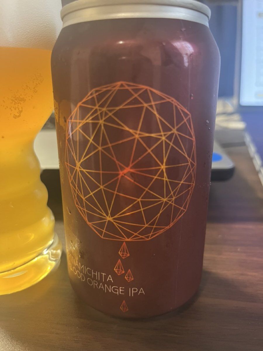 南知多ブラッドオレンジIPA 缶正面 ジオメトリックデザイン