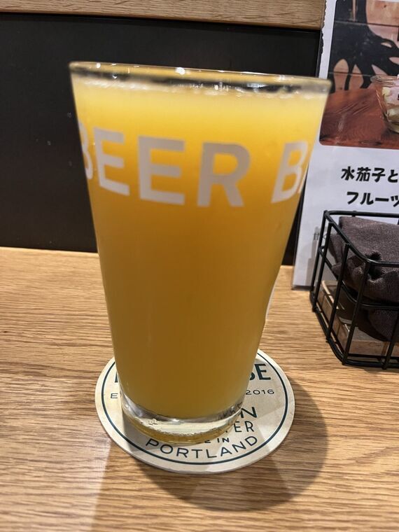 クラフトビアベース Mango Juicy IPA パイントグラス