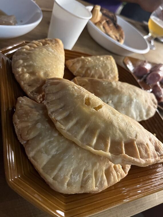 エンパナーダ食堂Decirのエンパナーダ