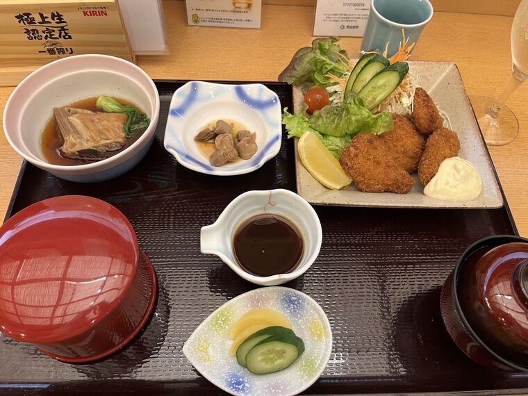 マグロカツ定食の全景 気仙沼ホテル観洋 和食処鮹
