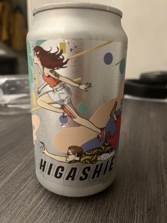 B.M.B BreweryのHIGASHIE スムージーサワーエールの缶正面