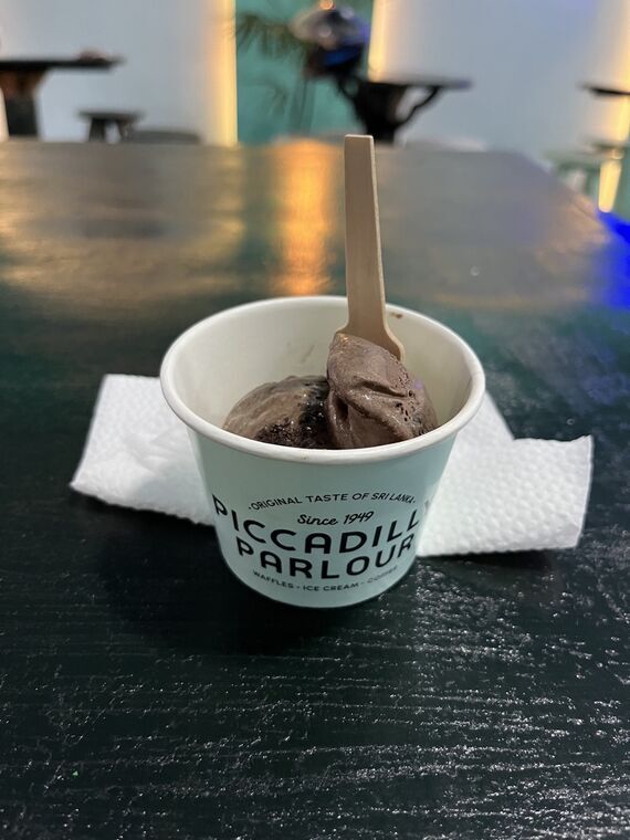 Piccadilly Parlourのブラウニーアイスクリーム