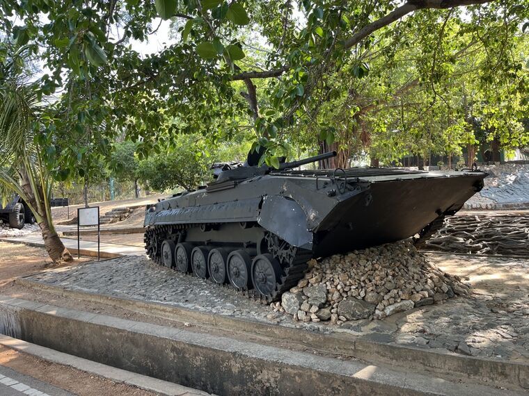 スリランカ軍 BMP装甲車 Orr's Hill Army Museum屋外展示