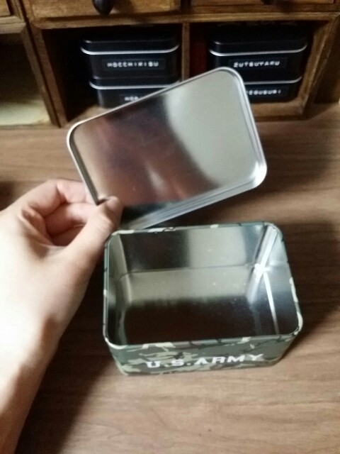 100均小物収納缶 整理整頓