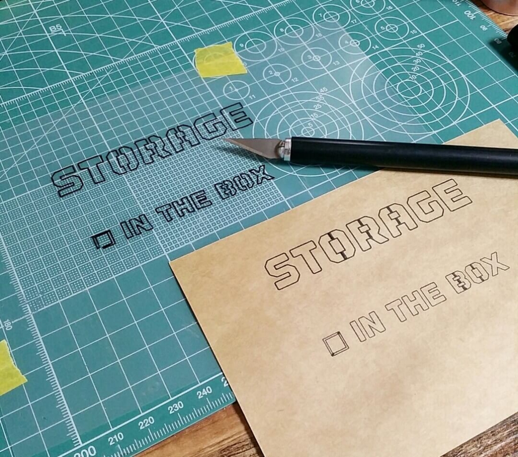 クリアホルダーで自作ステンシルシートを作る方法