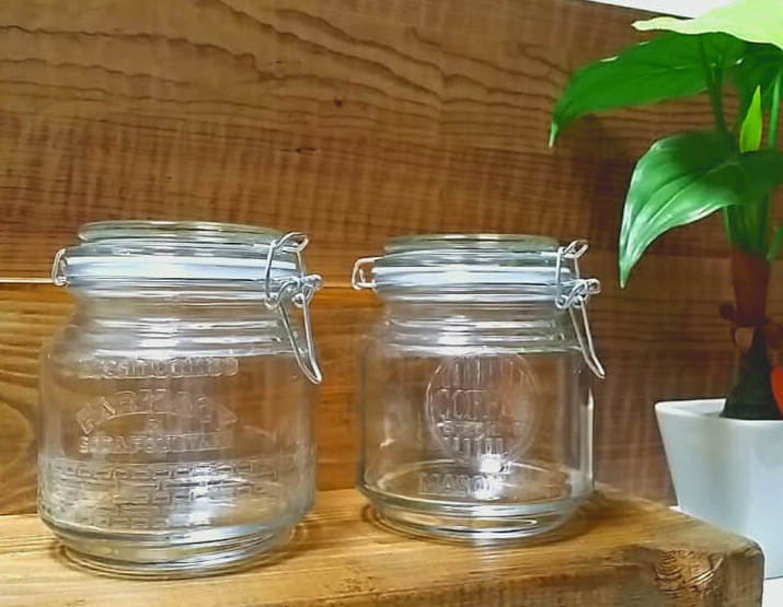エンボス加工にリメイクした100均の瓶