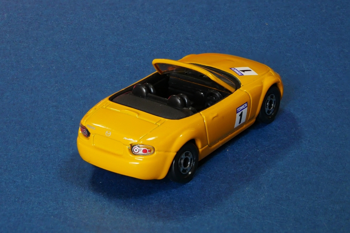 トミカリミテッド EUNOS ROADSTER イエロー 0035 Amazon | トミカリミテッド0035 ユーノス ロードスター（イエロー