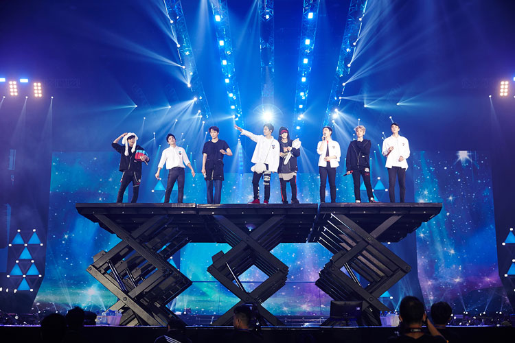 EXO PLANET#4 The ElyXiOn Hong Kong ・・ベッキョン - makiのブログ