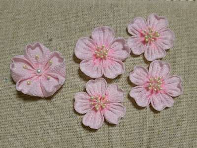 つまみ細工 『さくら』サクラサク 季節に。 - 『つまみ細工』とか 好き