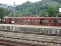 [富士急]出発待機中の富士登山電車