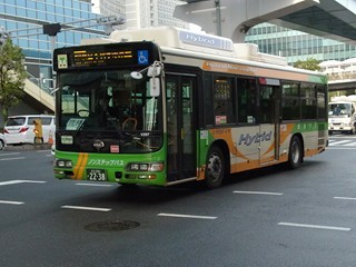 都営バス ブルーリボンシティハイブリッド 2台 都営バス ブルーリボンシティハイブリッド 2台 都営バス ブルー