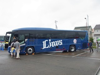 西武バス　いすゞガーラ　1212