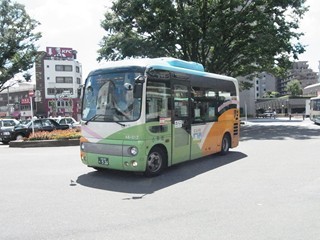 西武バス日野ポンチョ　A8-312(にじバス)