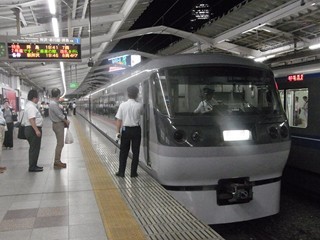 西武10000系10106F(拝島特急)