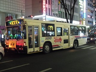 京王バス　UD+西工UA J40412