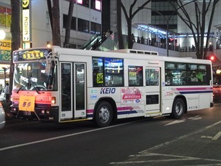 京王バス UD+西工UA J40525