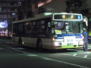 京王バス　UD+西工RA M40714