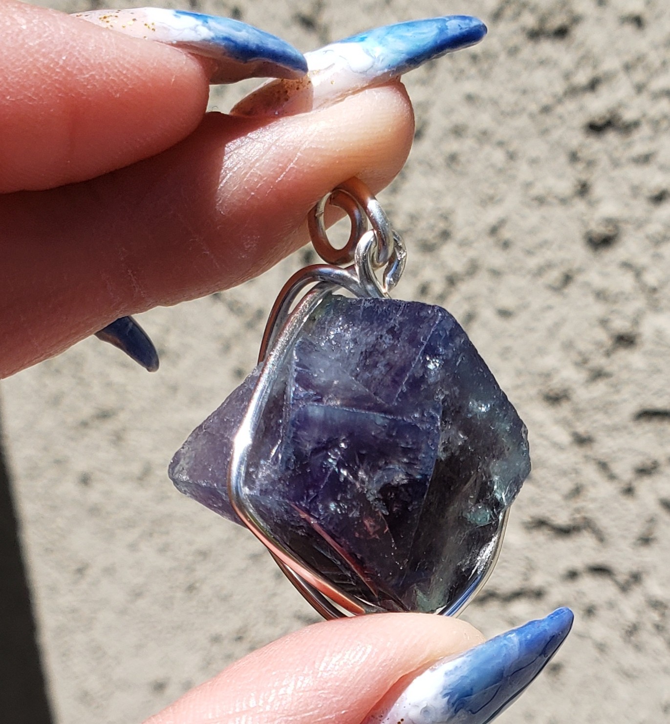 何でも叶えてくれる魔法の石 Zorba日和