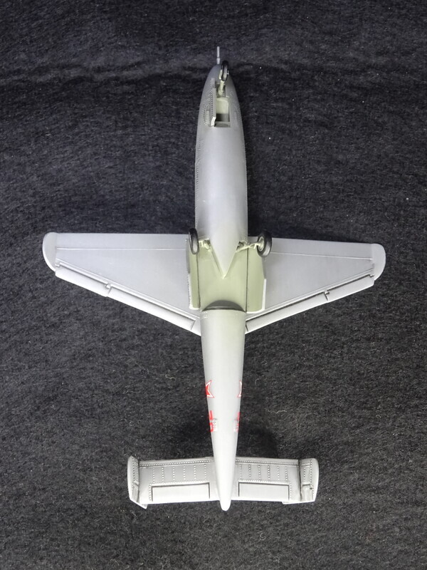 レベル 1/72 He162A-2 ザラマンダー ソ連鹵獲機 完成 - 日々常々悪戦