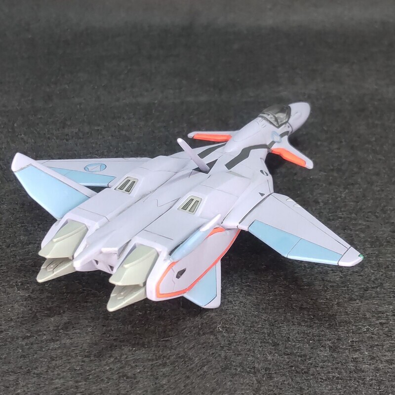 マクロス7 1/144 バルキリー VF-11C プラモデル [バンダイ] 希少 絶版