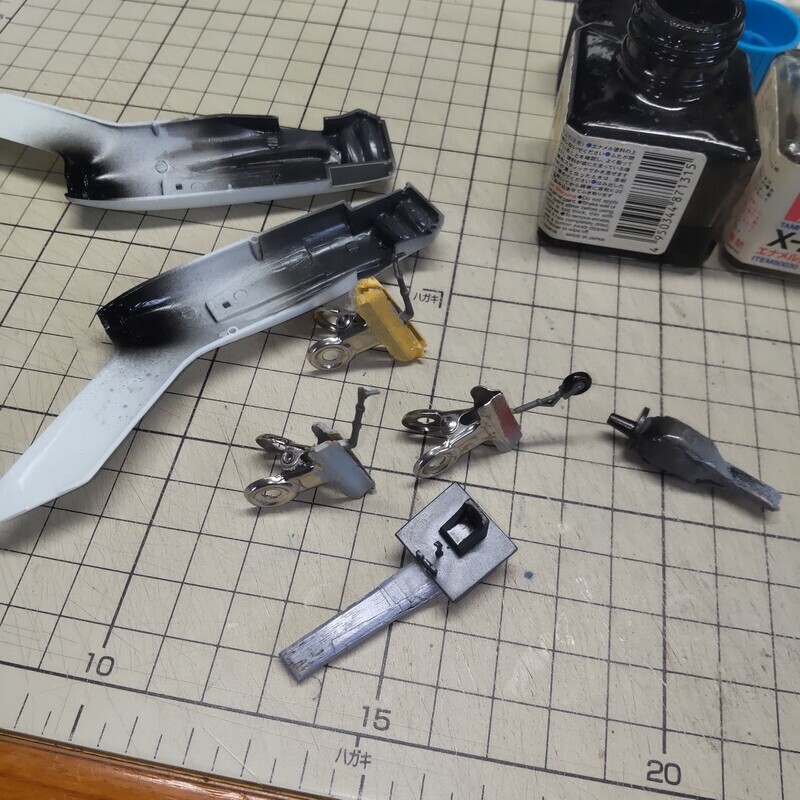 スミ入れ作業