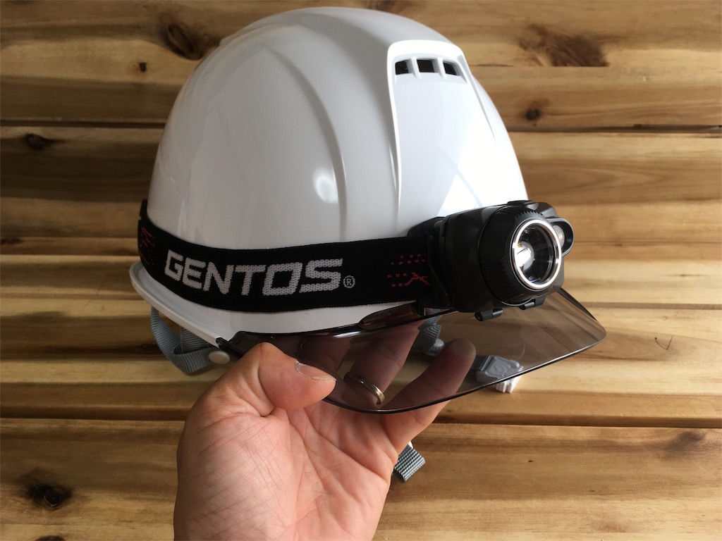 ジェントス(GENTOS)の充電式、乾電池兼用ヘッドライトも購入 ジェントス(GENTOS)の充電式、乾電池兼用ヘッドライトも購入