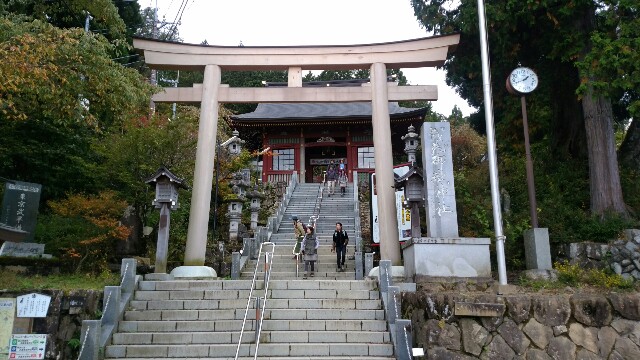 f:id:mako_pee:20161111233117j:plain 武蔵御嶽神社