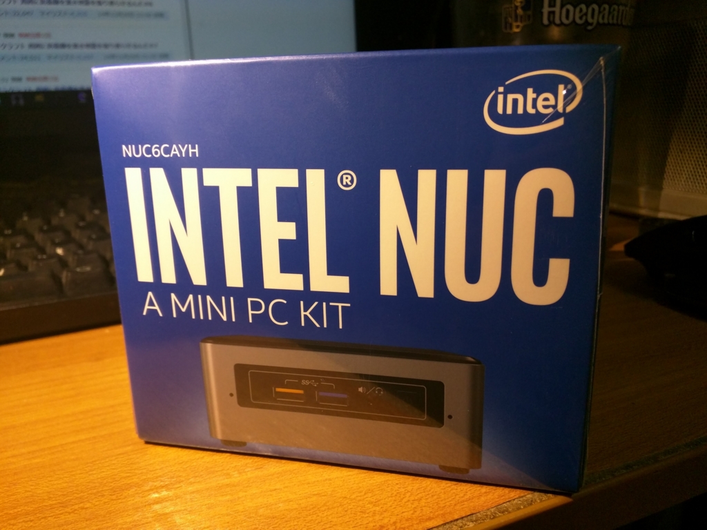 手のひらにお弁当箱つめて。（Intel NUC NUC6CAYH買ってみた