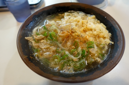 油かすうどん(350円)