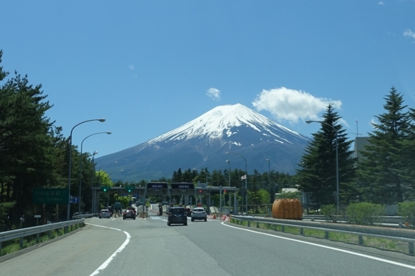 河口湖ICから見えた富士山