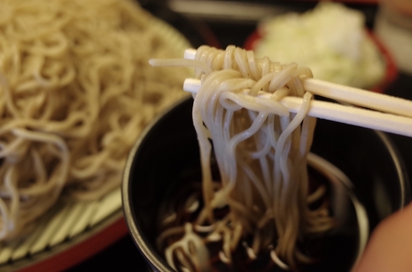 薬味なしで手繰る