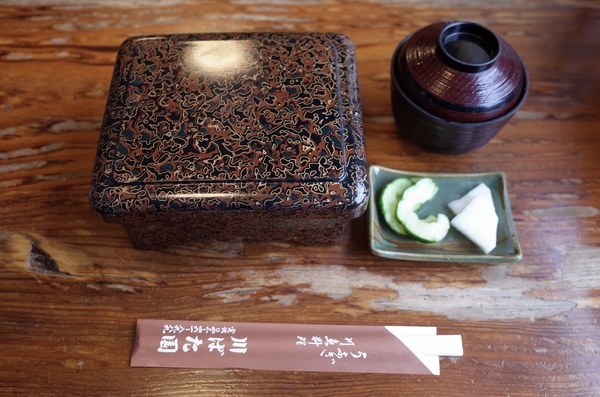 竹うな重(3200円)【蓋あり】