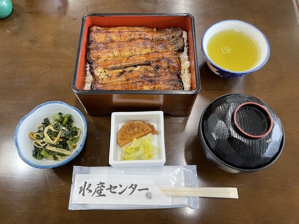 鰻重【特上】(3500円)【蓋無】