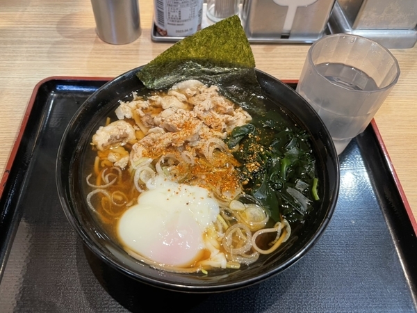 肉富士そば(560円)