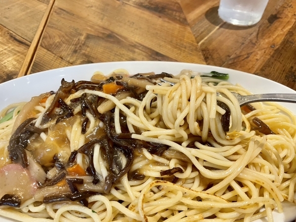 フォークリフト