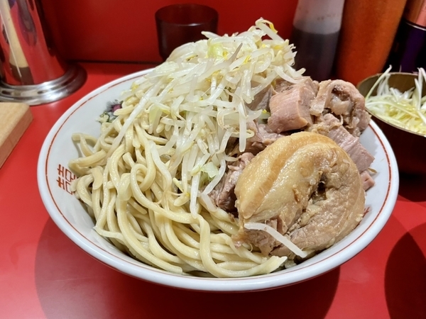 麺と具の丼