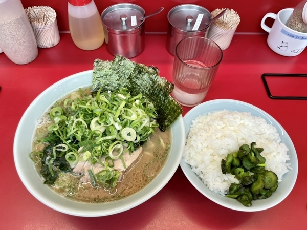 九条ネギラーメン並(750円)＋ライス大(0円)