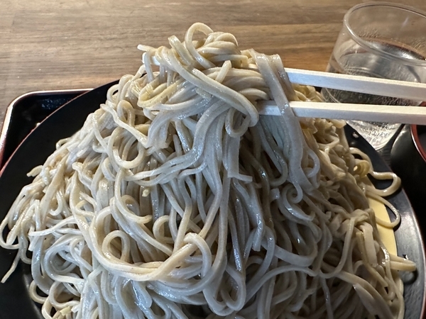 そのまま手繰る