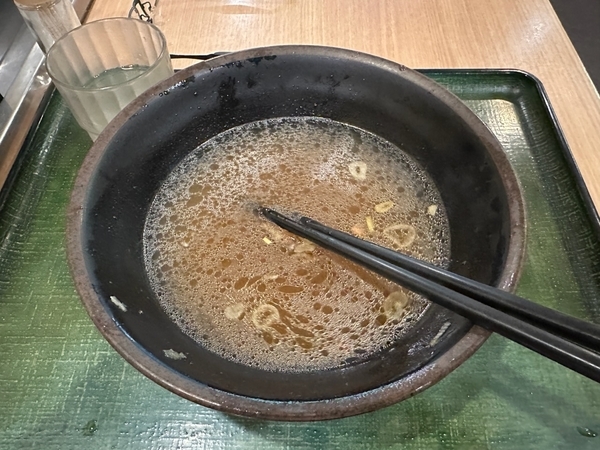 ポットの蕎麦湯を頂く