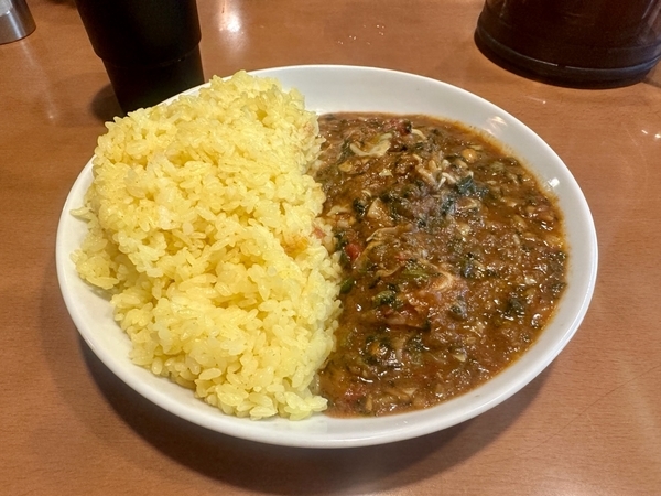 チキンカレー【10辛口】+ライス特盛+野菜セット