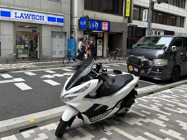 ゆで太郎銀座5丁目店とPCX150