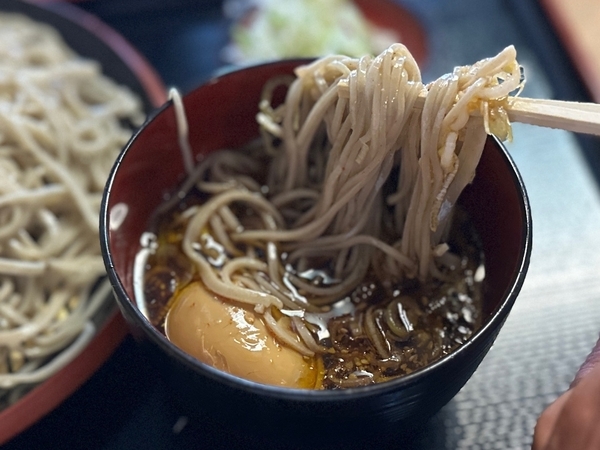 ネギ汁冷で手繰る