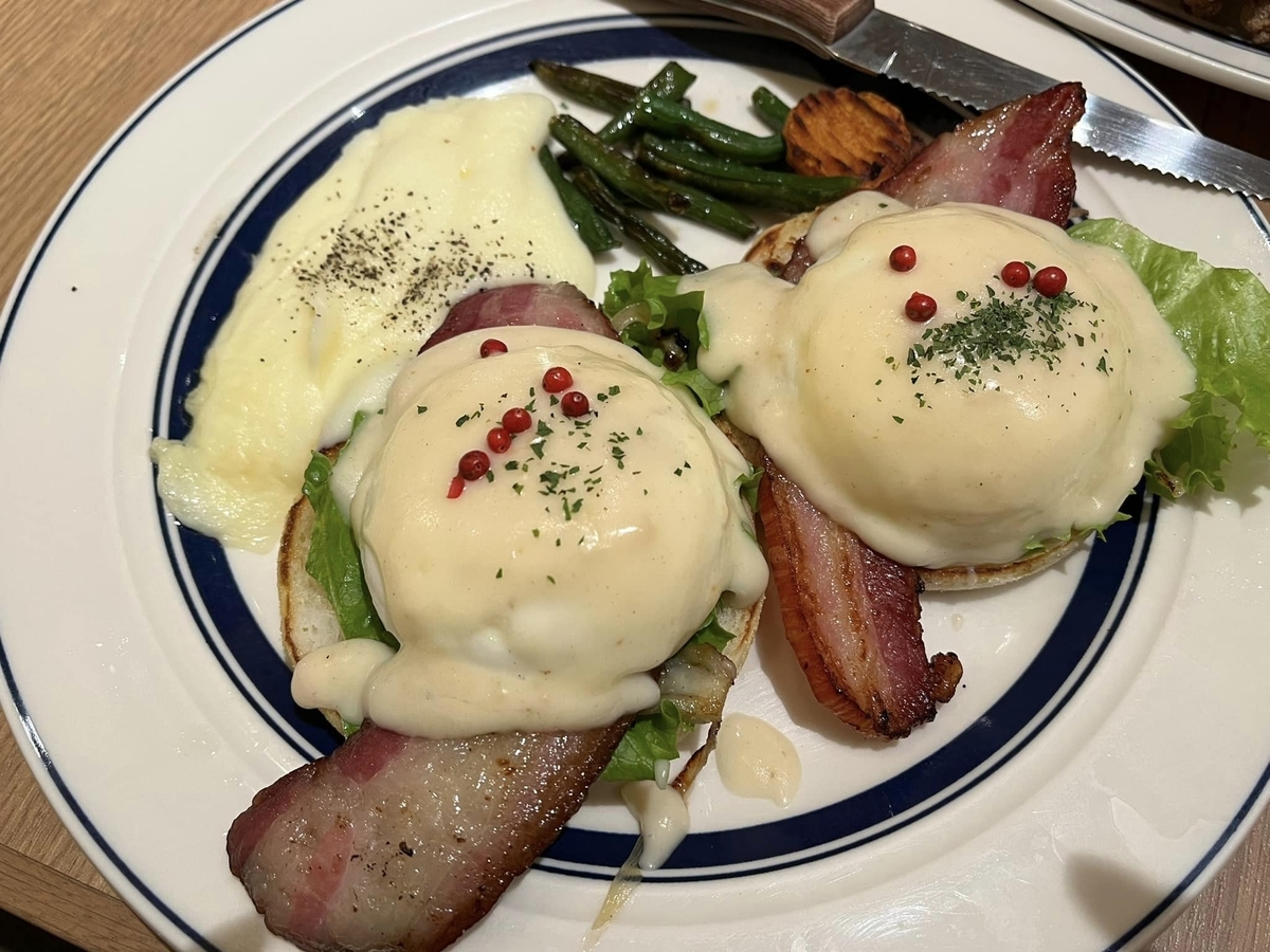 Eggs 'n Things ひとりごはん＋ワン