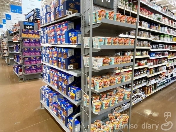 ポップタルトとカップヌードル