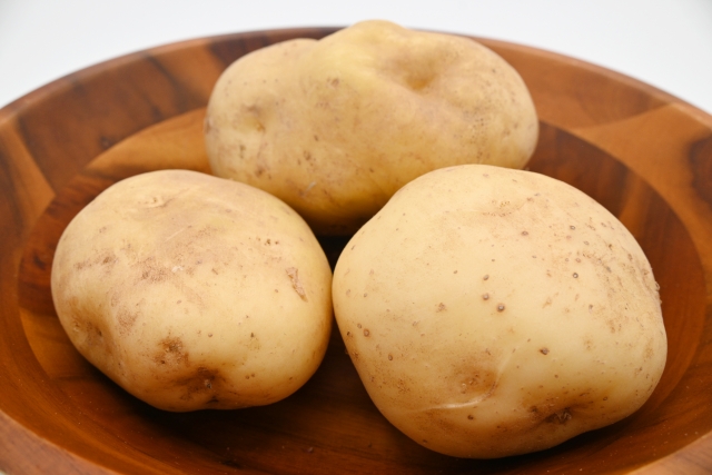 美味しい肉じゃがを作るためのじゃがいもの選び方と保存のコツ