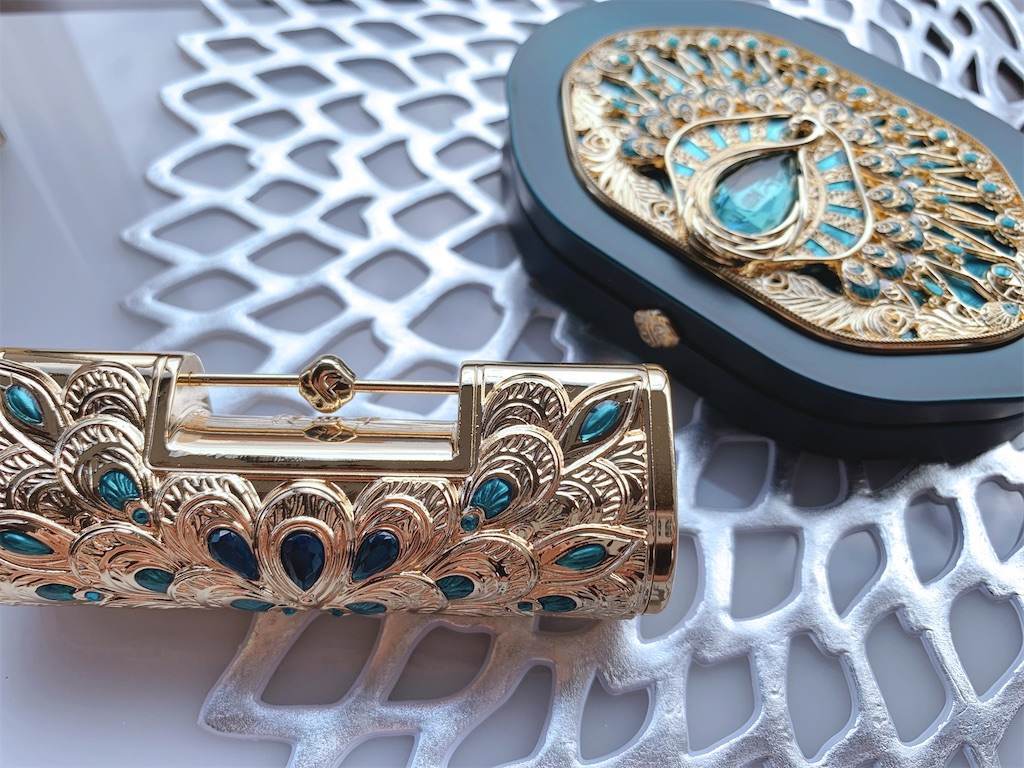 花西子 Florasis】タイ族限定てんこ盛り！ 2022年福袋「唐梅」開封